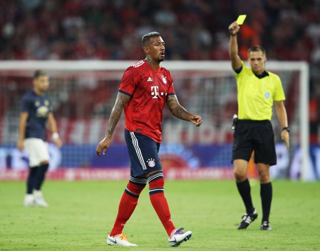 NÓNG: Arsenal tranh giành Jerome Boateng với M.U