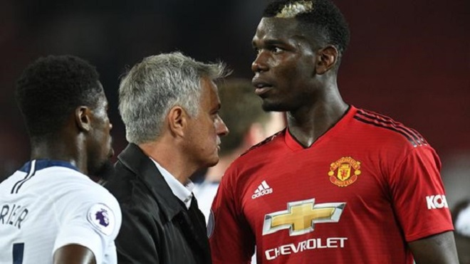 Pogba 'hiến kế' trong giờ nghỉ cho Mourinho, giúp M.U ngược dòng ngoạn mục