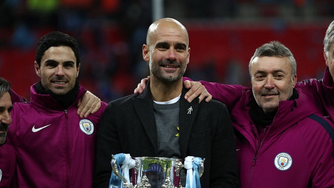 Guardiola: 'Sẽ là giả dối nếu nói Man City chưa tới gần chức vô địch Premier League'