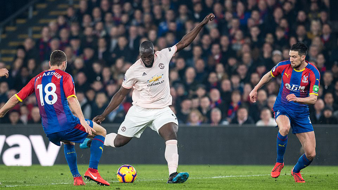 VIDEO Crystal Palace 1-3 M.U: Lukaku lập cú đúp, MU đua Top 4 với Arsenal và Chelsea