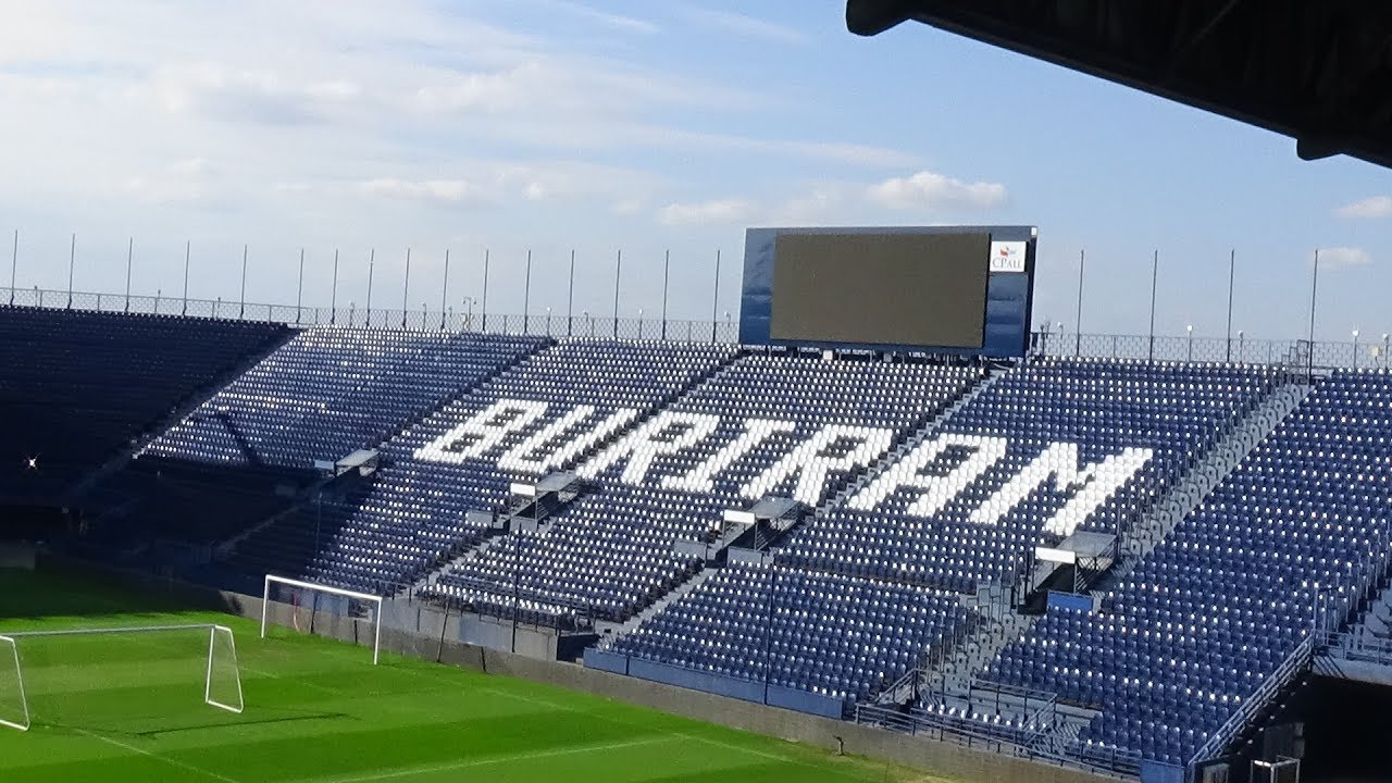 King's Cup, Chang Arena, Buriram United, Thái Lan, Ấn Độ, Việt Nam, đội tuyển Việt Nam