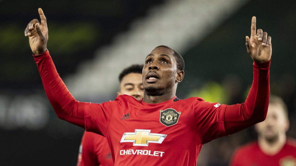 Ighalo chính thức tiếp tục ở lại MU đến tháng 1/2021