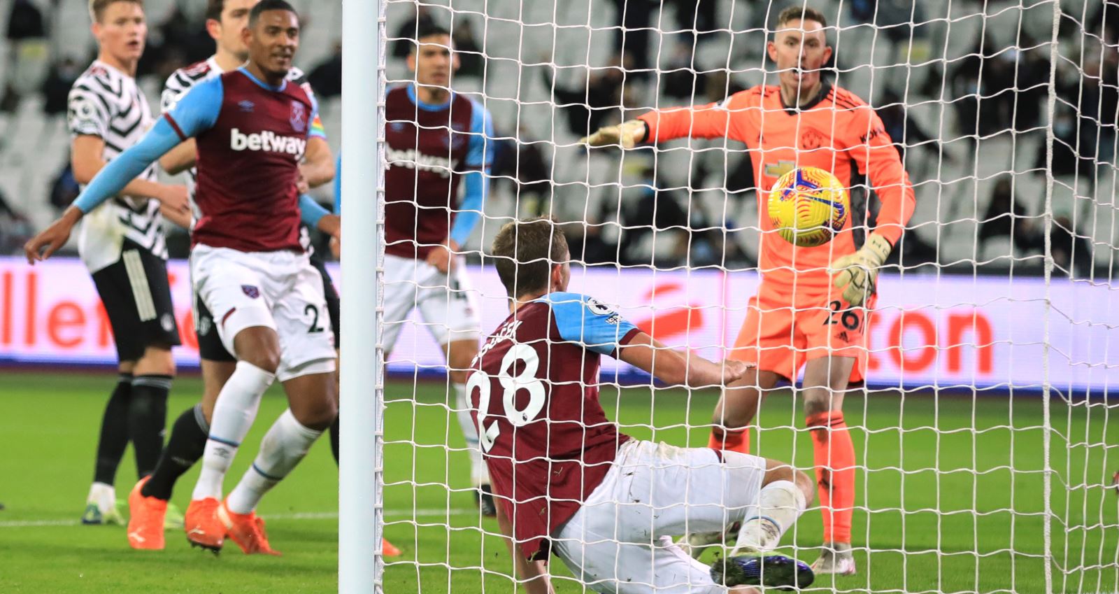 West Ham 1-3 MU, Video clip bàn thắng MU, MU thắng ngược, kết quả West Ham vs MU, kết quả bóng đá Anh, ngoại hạng Anh, Bảng xếp hạng bóng đá Anh, kết quả MU, MU