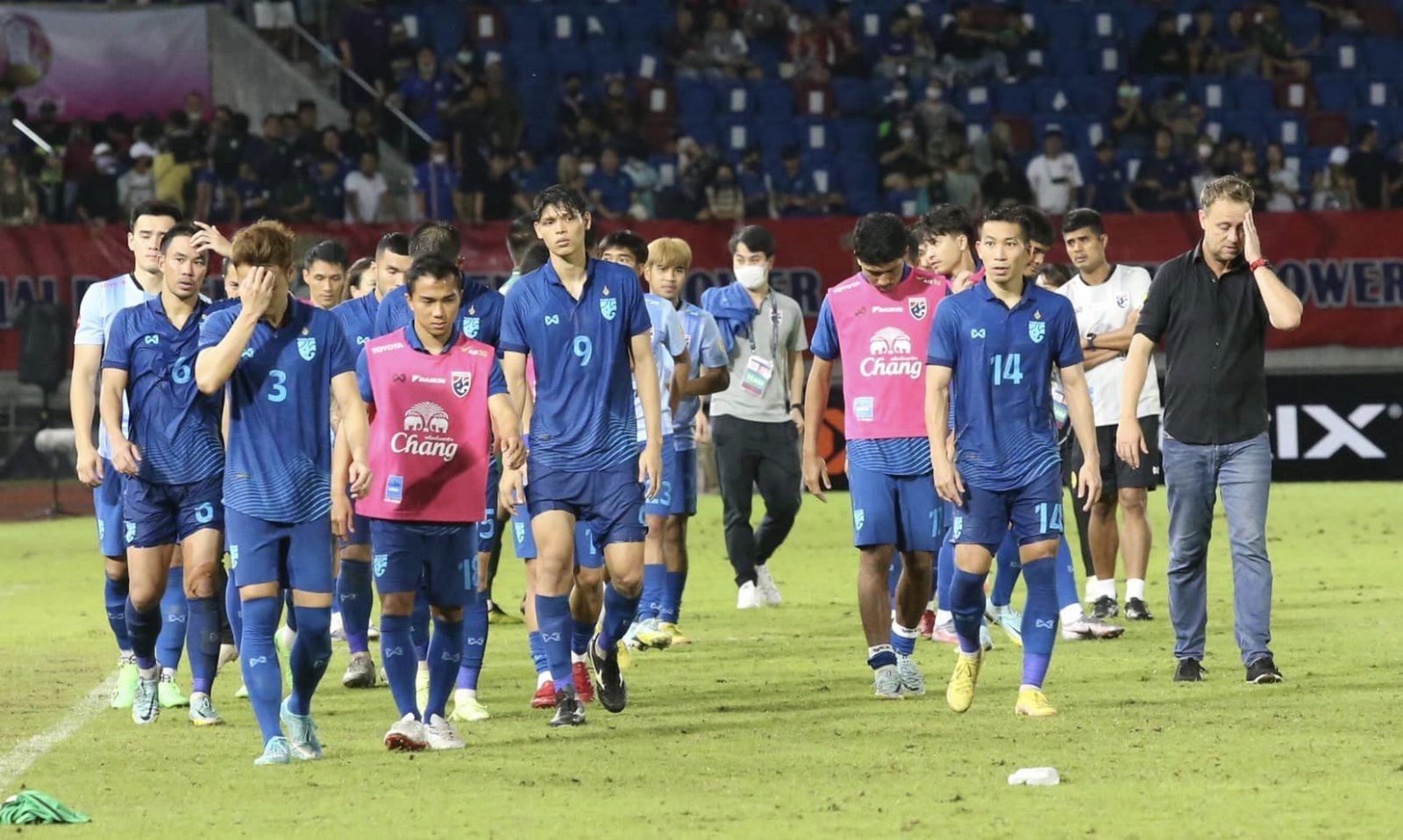 Thái Lan thua Malaysia, King Cup 2022, báo Thái Lan, ĐT Thái Lan, ĐT Việt Nam, ĐT Malaysia, AFF Cup 2022, tin tức về ĐT Thái Lan, tin tức về ĐT Việt Nam, aff cup