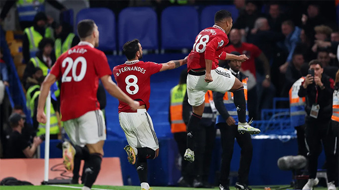 Chelsea 1-1 MU: Casemiro sắm vai người hùng, MU tái hiện 'Fergie-time'