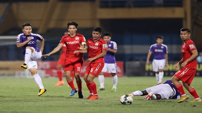 Văn Toàn buộc Hà Nội FC 'ôm hận' tại Hàng Đẫy