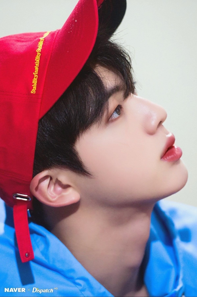 BTS, Jin BTS sở hữu xương quai hàm cực phẩm, bts, Jin BTS, BTS Jin, BTS đẹp trai, bts idol, bts youtube, bts thành viên, bts 2019, bts tin tức giải trí, bts video, jin, v