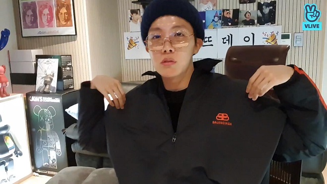 J-Hope BTS, khoe ARMY đồ tặng sinh nhật, Jin BTS, BTS, bts, bts 2020