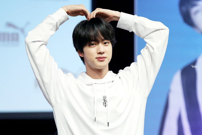 BTS, BTS tin tức, BTS thành viên, Kpop, Jin, Jin BTS, BTS Jin, trai đẹp toàn cầu, worldwide handsome, anh cả Jin, anh cả BTS, BTS meme, BTS ảnh, BTS photo, photo BTS