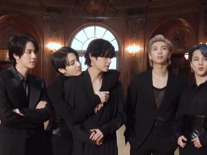 BTS, BTS tin tức, BTS thành viên, Kpop, ARMY, Jungkook, V, Jungkook BTS, BTS Jungkook, VKook, V BTS, BTS V, BTS tình cảm, BTS tình yêu, BTS cặp đôi, BTS couple, BTS idol
