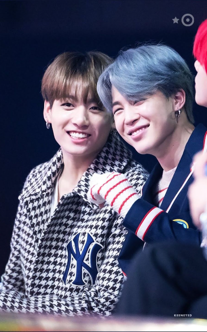 BTS, BTS tin tức, BTS thành viên, Kpop, BTS cặp đôi, BTS couple, BTS đẩy thuyền, BTS tình cảm, BTS tình yêu, BTS idol, Jungkook, Jimin, V, Jin, RM, Suga, J-Hope