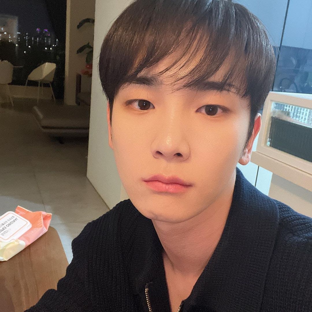 BTS, BTS tin tức, BTS thành viên, Kpop, IVE, Blackpink, Aespa, Stray Kids, NCT, Suzy, SHINee, Jin, Jin BTS, BTS Jin, Lisa, Lisa Blackpink, Blackpink Lisa, Wonyoung