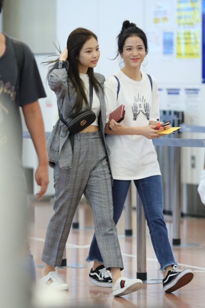 BTS, BTS tin tức, BTS thành viên, Kpop, ARMY, V, V BTS, BTS V, Jennie, Jennie Blackpink, Blackpink Jennie, Gucci, Blackpink tin tức, Blackpink thành viên, BTS thời trang
