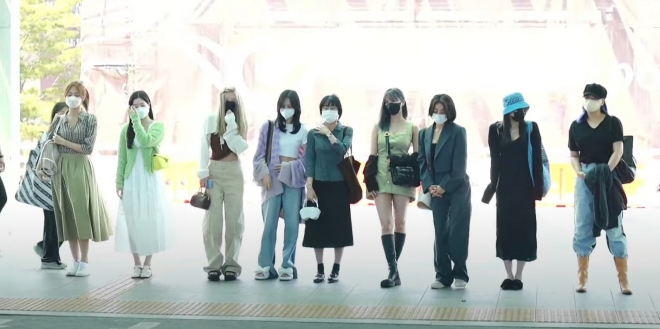 Twice, Twice tin tức, Twice thành viên, Kpop, Covid-19, Dịch Covid-19, Nayeon, Tzuyu, Momo, Twice idol, Twice mắc Covid-19, Twice trở lại, Twice concert