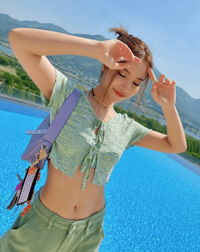Blackpink, Blackpink tin tức, Blackpink thành viên, Lisa, Jisoo, Jennie, Red Velvet, Twice, Aespa, IVE, Mamamoo, SNSD, Blackpink Instagram, Blackpink thời trang