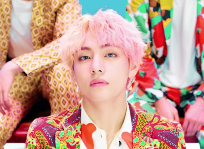 BTS, BTS tin tức, BTS thành viên, Kpop, BTS V, V, V BTS, BTS hair, BTS style, BTS phong cách, BTS kiểu tóc, BTS tóc, BTS ảnh, ảnh BTS, BTS youtube, BTS instagram
