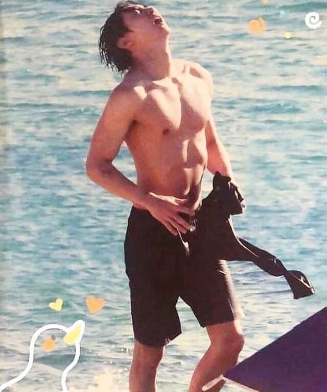 BTS, BTS tin tức, BTS thành viên, Kpop, ARMY, V, V BTS, BTS V, Jimin, Jimin BTS, BTS Jimin, J-Hope, Jin, Jin BTS, BTS Jin, BTS body, BTS sexy, BTS idol