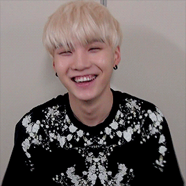 BTS, BTS tin tức, BTS thành viên, BTS idol, ARMY, Kpop, Suga, Suga BTS, BTS Suga, BTS gif, BTS ảnh, BTS cười, BTS smile, BTS happy, BTS hạnh phúc, BTS photo