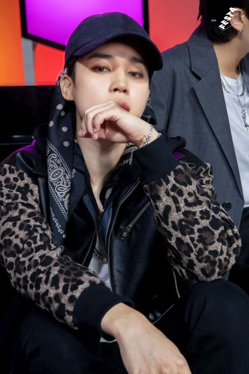 BTS, BTS tin tức, BTS thành viên, Kpop, ARMY, Jimin, Jimin BTS, BTS Jimin, BTS youtube, BTS idol, BTS profile, BTS Festa 2022, FESTA 2022 BTS, BTS ảnh, BTS gif
