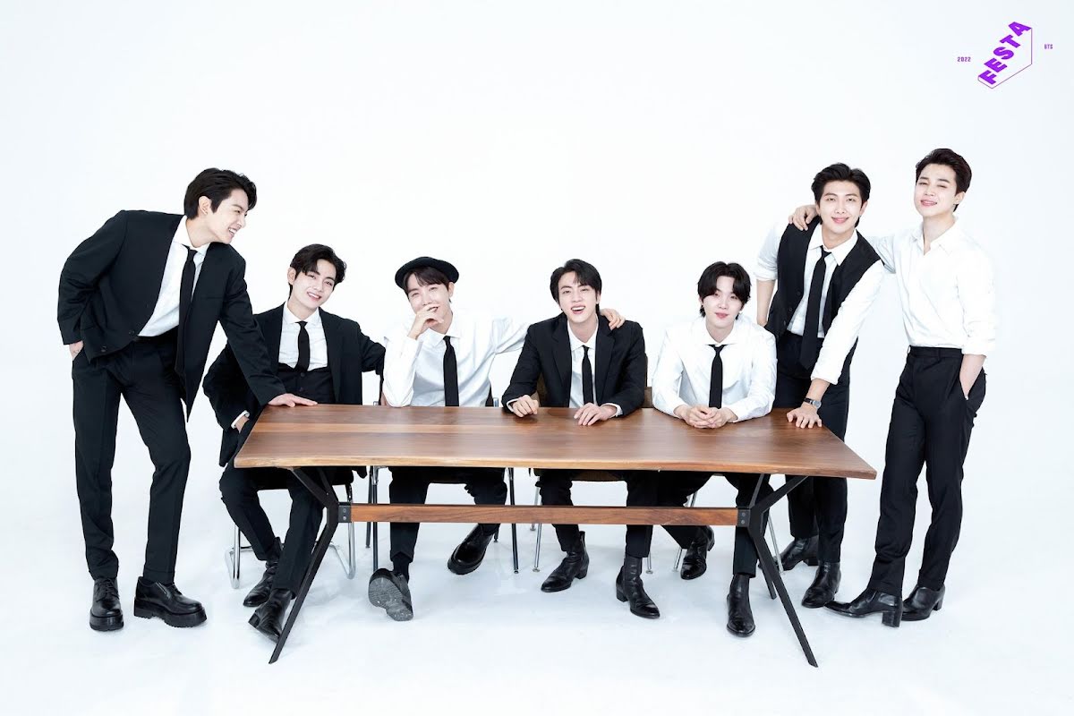 BTS, BTS tin tức, BTS thành viên, Kpop, BTS idol, FESTA 2022, BTS Festa, Festa BTS, BTS youtube, BTS ảnh, ảnh BTS, BTS profile, BTS photo, BTS twitter, BTS instagram