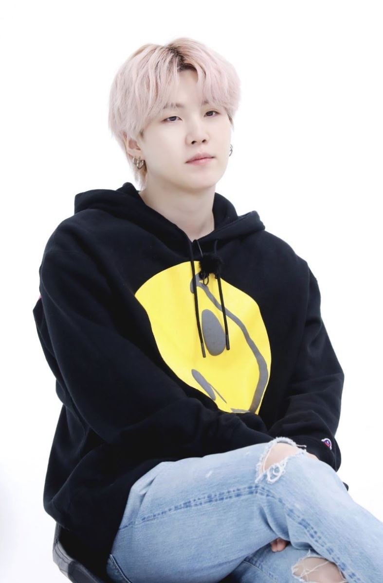 BTS, BTS tin tức, BTS thành viên, Kpop, ARMY, BTS game, BTS trò chơi, BTS trò chơi di động, BTS Island In The SEOM, BTS idol, BTS profile, HYBE, Big Hit, BTS ảnh