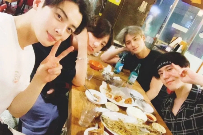 BTS, BTS tin tức, BTS thành viên, Kpop, GOT7, GOT7 thành viên, BTS hội bạn thân, Hội bạn thân BTS, Jungkook, Jimin, RM, Jackson, Kpop idol, BTS idol, GOT7 idol