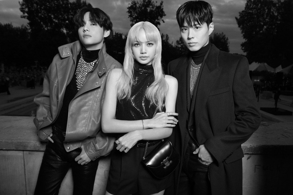 BTS, BTS tin tức, BTS thành viên, Kpop, ARMY, BTS V, V, V BTS, Lisa, Blackpink, Lisa Blackpink, Blackpink Lisa, Kpop idol, Park Bo Gum, Kang Don Won, Son Heung Min