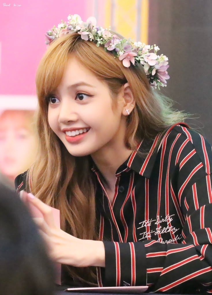 Blackpink, Blackpink tin tức, Blackpink thành viên, Kpop, BLINK, Lisa, Lisa Blackpink, Blackpink Lisa, Disney, công chúa Disney, công chúa, Lisa idol, Blackpink idol