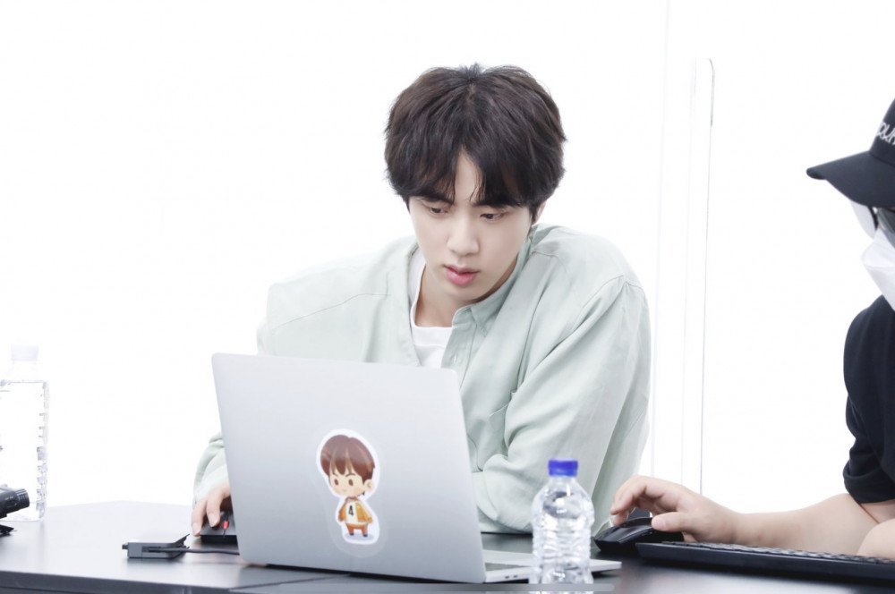 BTS, BTS tin tức, BTS thành viên, Kpop, ARMY, BTS Jin, Jin, Jin BTS, BTS army, BTS game, game BTS, BTS In The SEOM, BTS trò chơi, BTS youtube, BTS trò chơi di động
