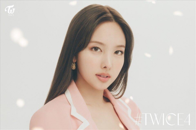 Twice, Twice tin tức, Twice thành viên, Kpop, ONCE, Billboard, Twice kỷ lục, Twice idol, Nayeon, Nayeon Twice, Twice Nayeon, Nayeon album, Nayeon bài hát