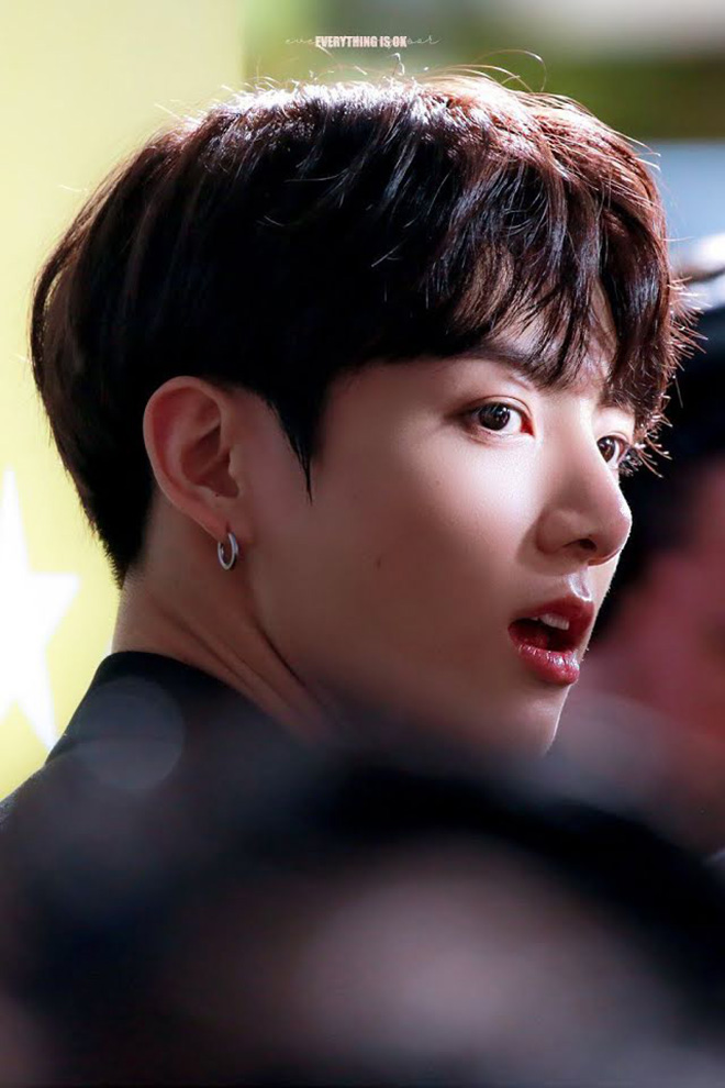 BTS, BTS tin tức, BTS thành viên, Kpop, RM, Jin, Suga, J-Hope, Jimin, V, Jungkook, BTS idol, BTS visual, BTS đẹp trai, BTS điển trai, BTS profile, ảnh BTS, BTS photo