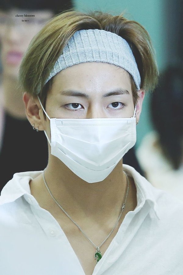 BTS, BTS tin tức, BTS thành viên, Kpop, ARMY, V, V BTS, BTS V, BTS visual, BTS idol, BTS ảnh, ảnh BTS, BTS photo, BTS đẹp trai, BTS nhan sắc, BTS profile, bts