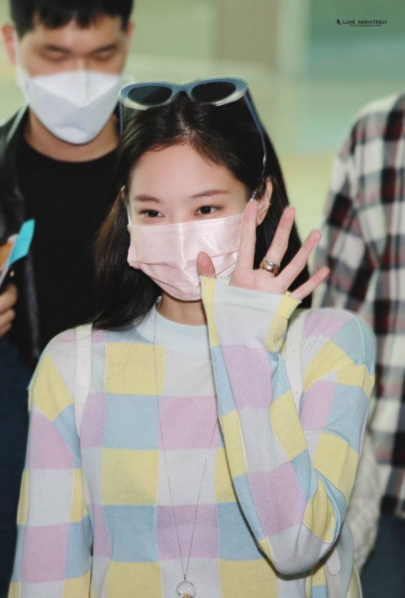 BTS, BTS tin tức, BTS thành viên, Kpop, BTS V, V, V BTS, Blackpink, Jennie, Jennie Blackpink, Blackpink Jennei, Park Bo Gum, Kpop idol, sao Hàn