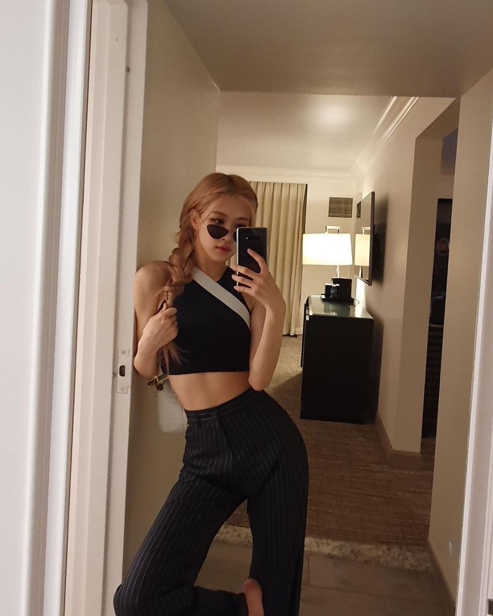 Blackpink, Blackpink tin tức, Blackpink thành viên, Kpop, BLINK, Rosé, Rose, Rosé Blackpink, Blackpink rosé, Blackpink gif, Blackpink ảnh, Blackpink visual, Rosé visual