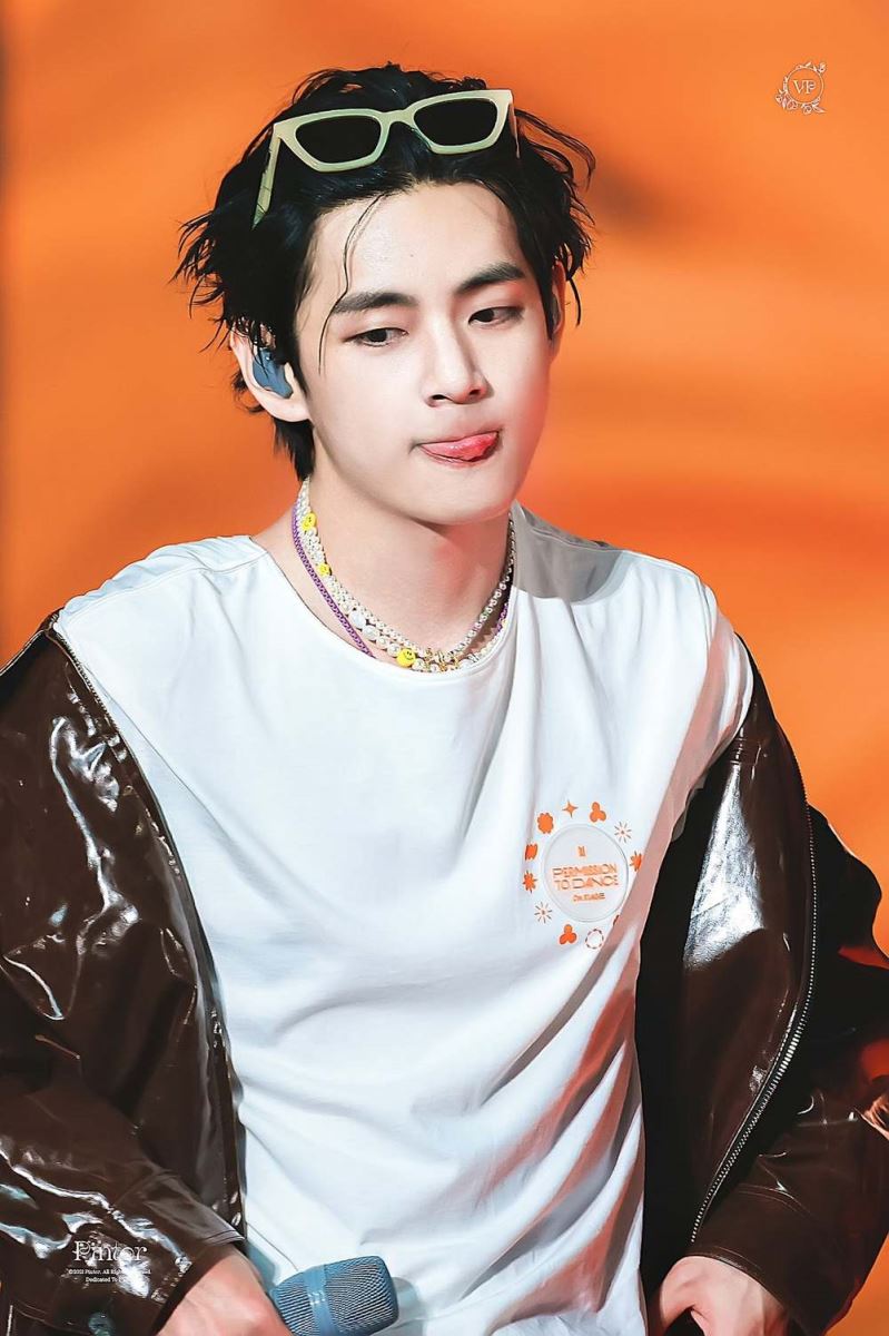 BTS, BTS tin tức, BTS thành viên, Kpop, ARMY, V, V BTS, BTS V, BTS visual, BTS idol, BTS ảnh, ảnh BTS, BTS photo, BTS đẹp trai, BTS nhan sắc, BTS profile, bts