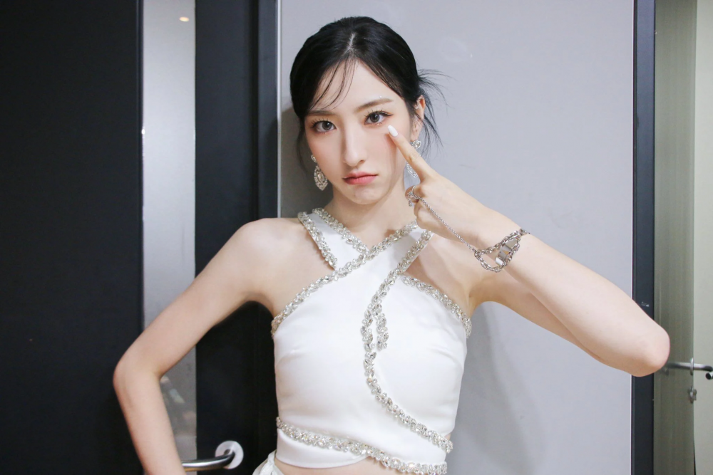 Blackpink, Blackpink tin tức, Blackpink thành viên, Kpop, Jennie, Rosé, ITZY, Suzy, Fromis 9, Jennie Blackpink, Blackpink Jennie, Rosé Blackpink, Blackpink Rosé, Taeyeon