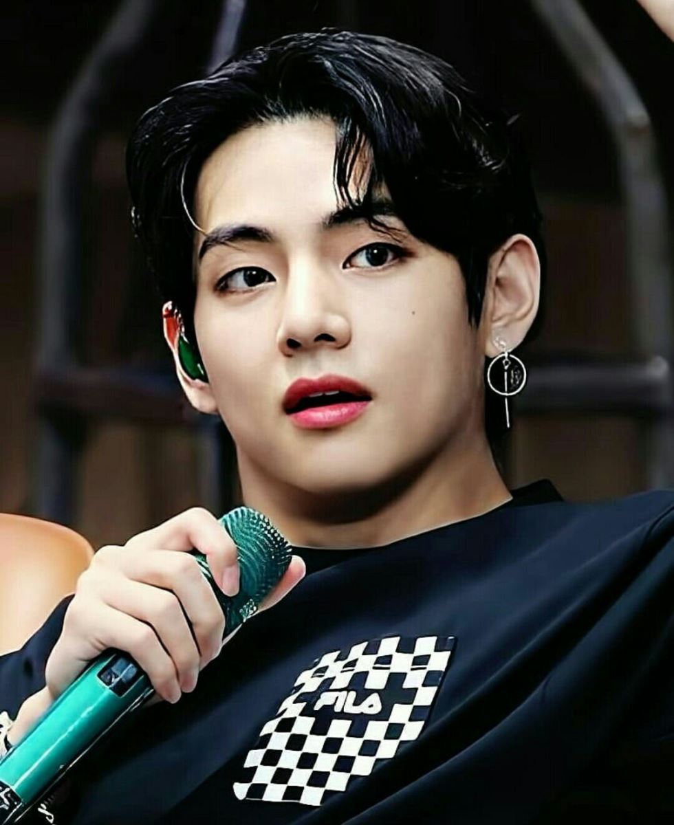 BTS, BTS tin tức, BTS thành viên, Kpop, ARMY, V, V BTS, BTS V, BTS visual, BTS idol, BTS ảnh, ảnh BTS, BTS photo, BTS đẹp trai, BTS nhan sắc, BTS profile, bts