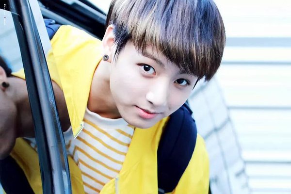 BTS, BTS tin tức, BTS thành viên, kpop, army, bts army, Jungkook, Jungkook BTS, BTS Jungkook, BTS idol, Jungkook đẹp trai, Jungkook visual, BTS profile