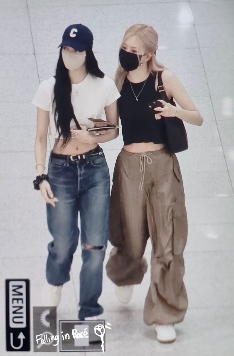 Blackpink, Blackpink tin tức, Blackpink thành viên, Kpop, Lisa, Rosé, Jennie, Jisoo, Blackpink sân bay, Blackpink Mỹ, Blackpink visual, Blackpink cute