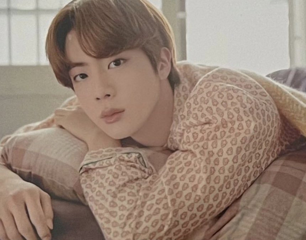 BTS, BTS tin tức, BTS thành viên, kpop, blackpink, blackpink tin tức, jennie, jin, lisa, bts instagram, blackpink instagram, bts nổi tiếng, jennie blackpink, jin bts