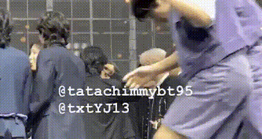 BTS, BTS tin tức, BTS thành viên, Kpop, V, V BTS, BTS V, TXT, Kpop idol, BTS idol, TXT idol, lễ trao giải, The Fact Music Awards 2022, TMA 2022, BTS youtube, BTS video