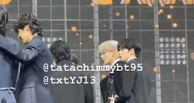 BTS, BTS tin tức, BTS thành viên, Kpop, V, V BTS, BTS V, TXT, Kpop idol, BTS idol, TXT idol, lễ trao giải, The Fact Music Awards 2022, TMA 2022, BTS youtube, BTS video