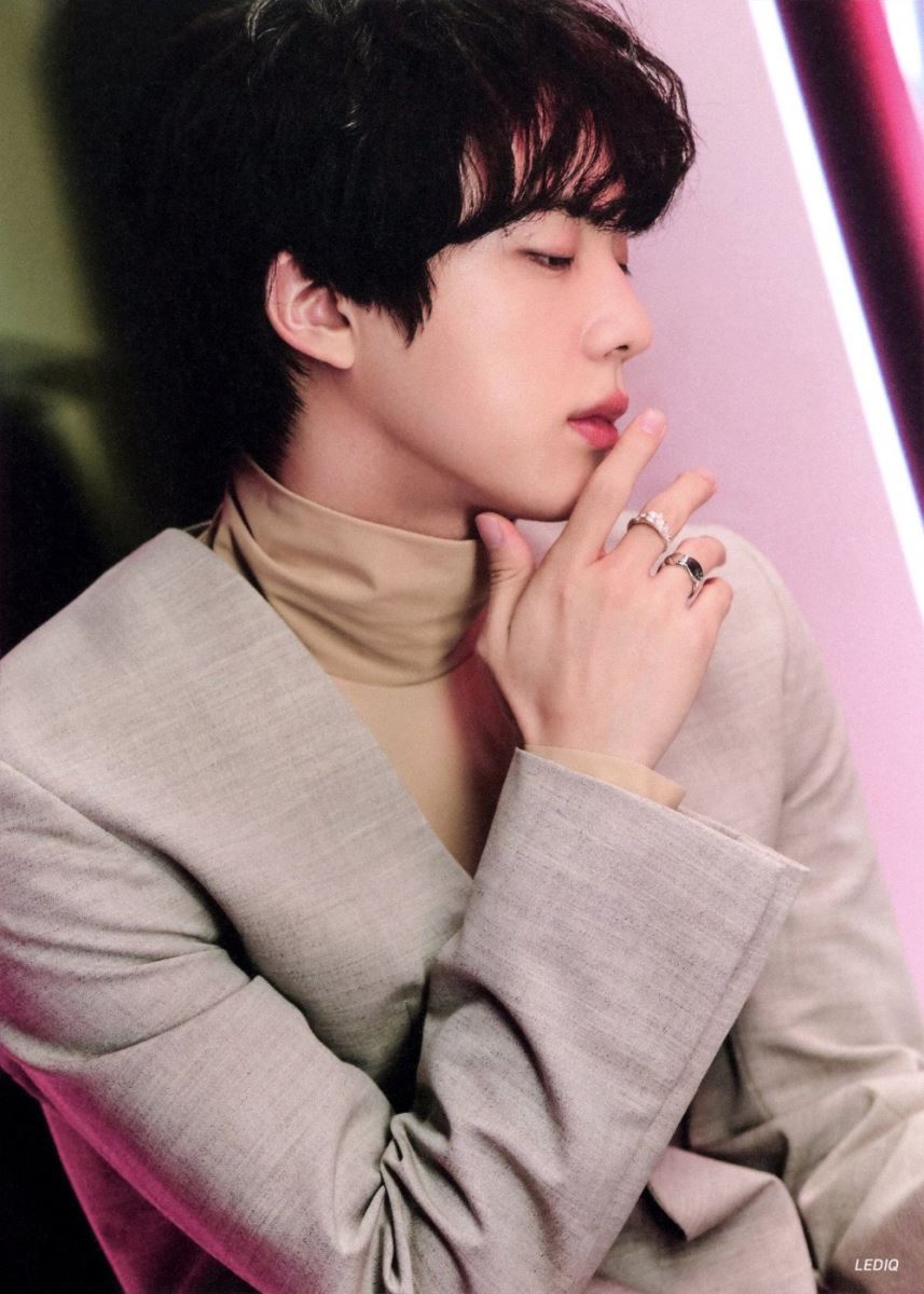 BTS, BTS tin tức, BTS thành viên, kpop, blackpink, blackpink tin tức, jennie, jin, lisa, bts instagram, blackpink instagram, bts nổi tiếng, jennie blackpink, jin bts