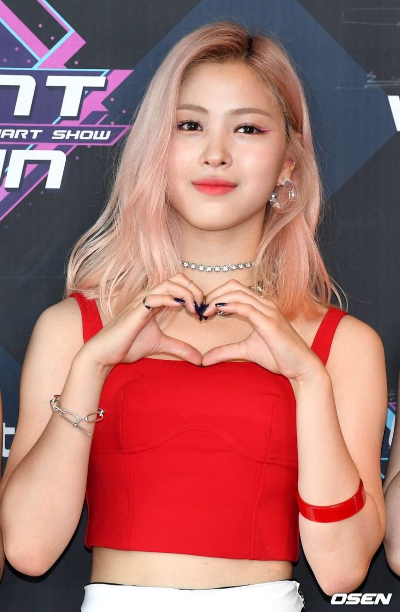 IVE, IVE tin tức, IVE thành viên, Kpop, gen 4, thế hệ 4, Le Sserafim, ITZY, Jang Wonyoung, Wonyoung IVE, IVE Wonyoung, Wonyoung, Sakura, Ryujin, Yeji, Yuna, Kpop idol