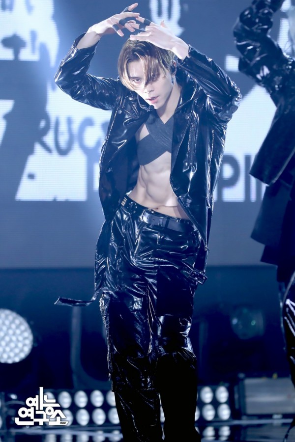 BTS, BTS tin tức, BTS thành viên, Kpop, RM, RM BTS, BTS RM, BTS body, bts idol, NCT, EXO, Kai, Seventeen, BTS youtube, BTS army, ARMY bts, bts nóng bỏng