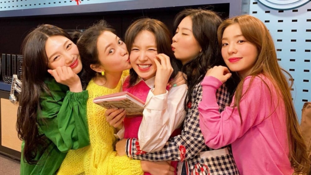 Red Velvet, Red Velvet tin tức, Red Velvet thành viên, Kpop, Kpop idol, Red Velvet album, Red Velvet trở lại, Red Velvet comeback, Red Velvet bài hát, SM Entertainment