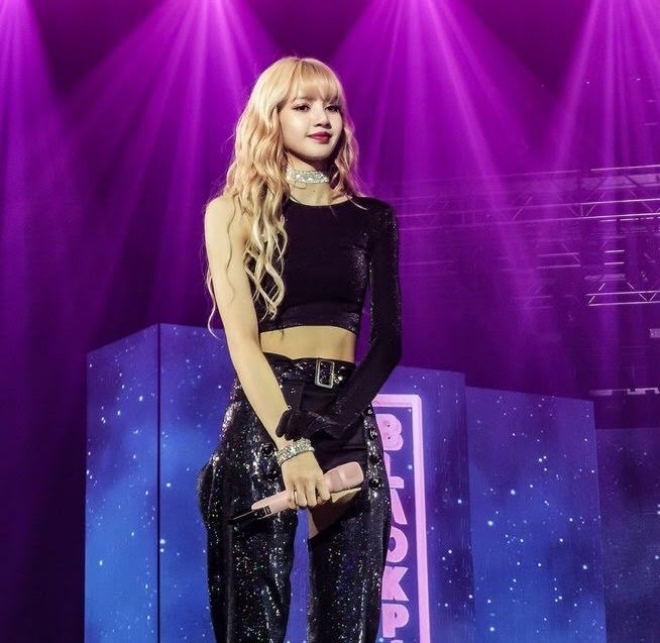 Blackpink, Blackpink tin tức, Blackpink thành viên, Kpop, Lisa, Lisa Blackpink, Blackpink Lisa, Blackpink ảnh, Blackpink concert, Blackpink visual, Kpop idol