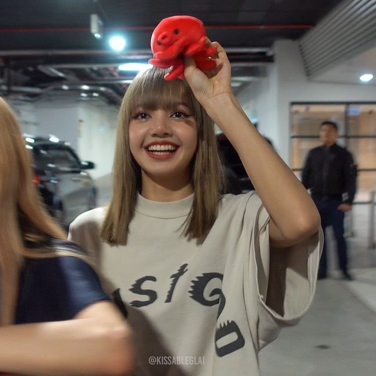 Blackpink, Blackpink tin tức, Blackpink thành viên, Kpop, Lisa, Lisa Blackpink, Blackpink Lisa, Blackpink ảnh, Blackpink concert, Blackpink visual, Kpop idol