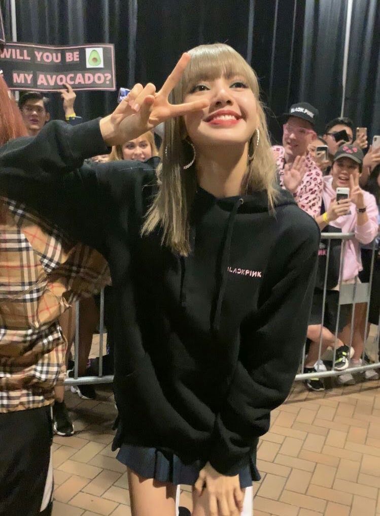 Blackpink, Blackpink tin tức, Blackpink thành viên, Kpop, Lisa, Lisa Blackpink, Blackpink Lisa, Blackpink ảnh, Blackpink concert, Blackpink visual, Kpop idol