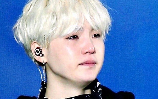 BTS, BTS tin tức, BTS thành viên, Suga, BTS Suga, ARMY, phẫu thuật, chấn thương, Kpop